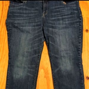 Old Navy Stretch Straight Leg Jeans